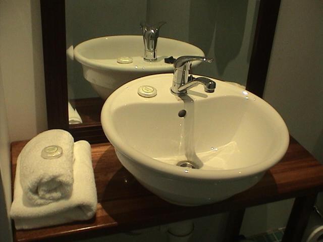 Five Princes Hotel Suva Esterno foto
